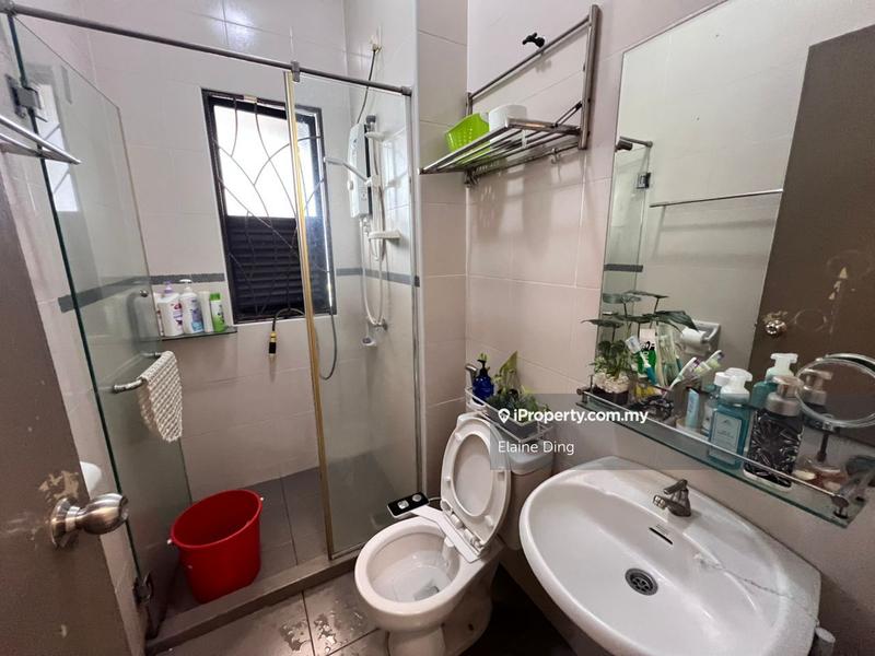 Banglo untuk Dijual di Saujana Villa, Kajang oleh Elaine Ding - iProperty.com.my