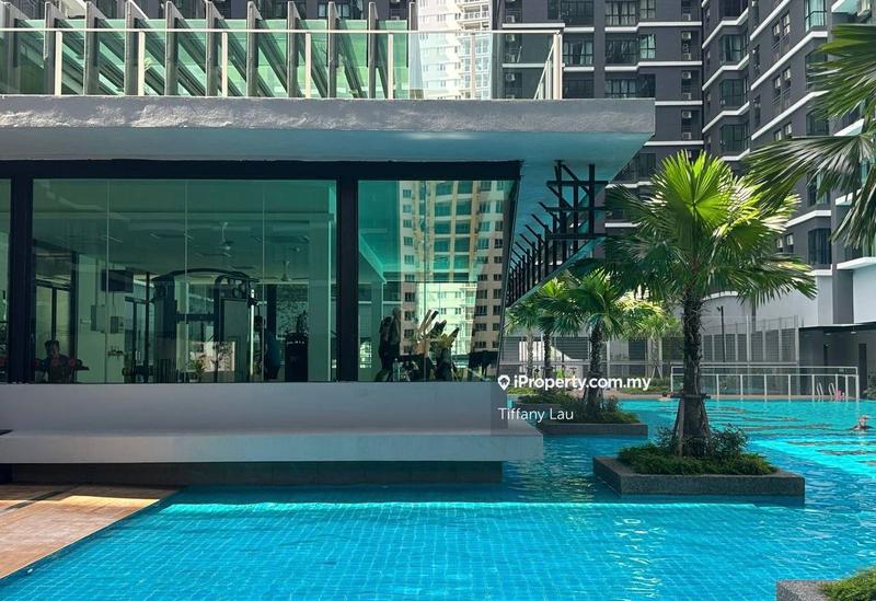 For Rent - Majestic Maxim