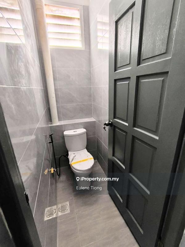 Shop-Office for Rent in Kuching, Sarawak by Eulene Tiong - iProperty.com.my