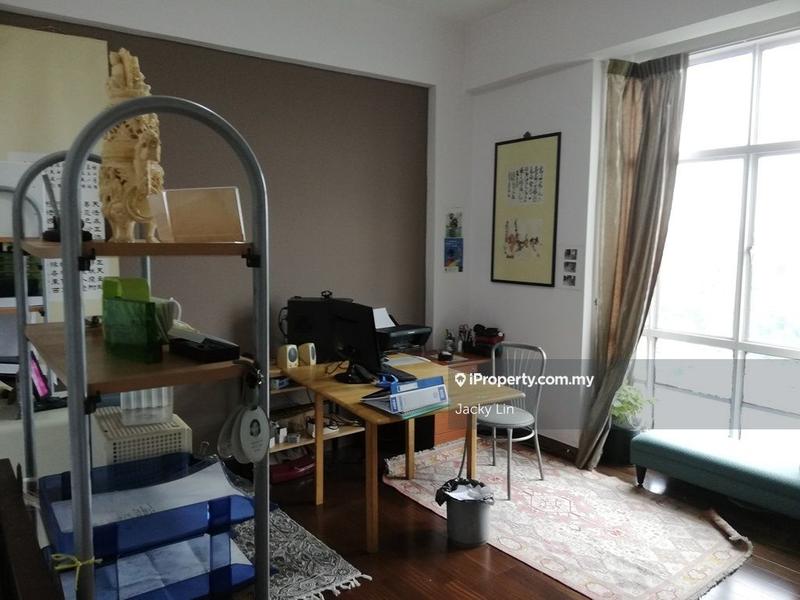 Kediaman Servis untuk Dijual di Subang Olives Residence oleh Jacky Lin - iProperty.com.my