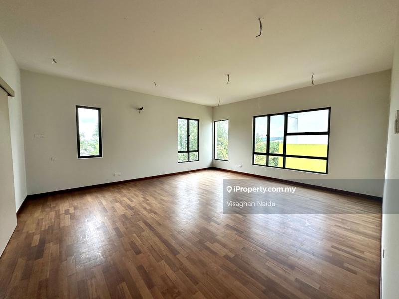 Bungalow House for Sale in Bandar Country Homes, Rawang by Visaghan Naidu - iProperty.com.my