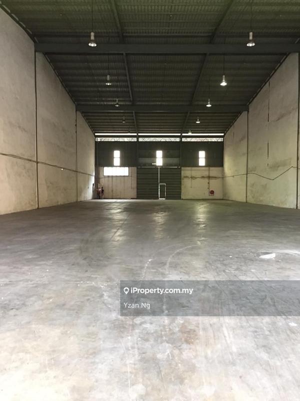 Terrace Factory for Sale in Taman Universiti Indah, Seri Kembangan by Yzan Ng - iProperty.com.my