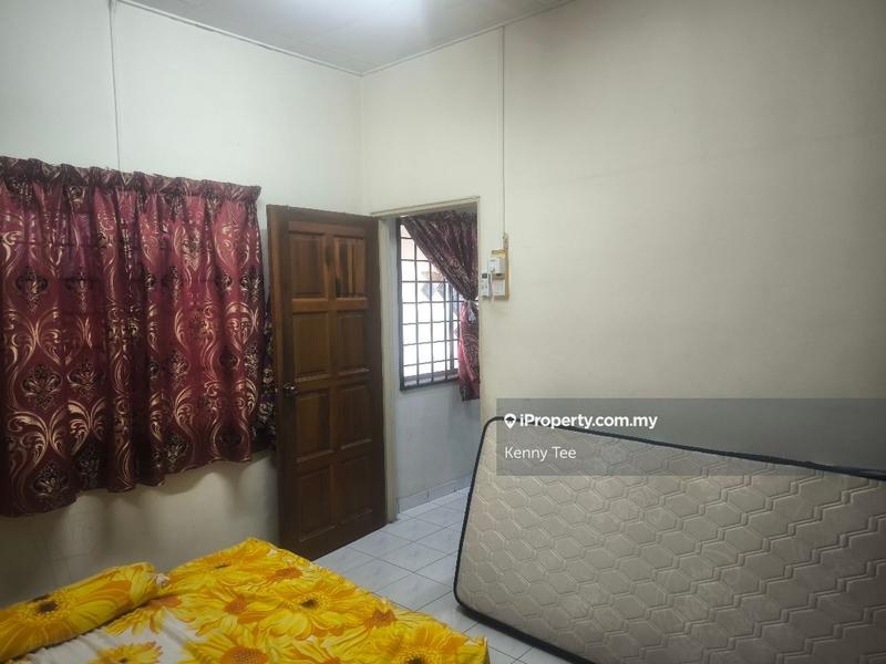1-storey Terraced House for Sale in Pinggiran Senawang, Senawang by Kenny Tee - iProperty.com.my