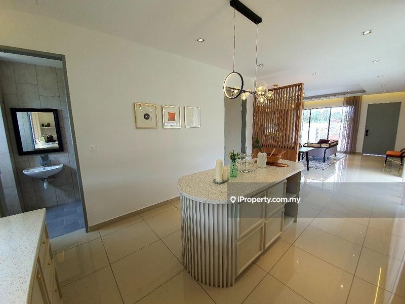 2-storey Terraced House for Sale in Residensi Lambaian 2 Bangi, Bangi by Badrul Hisyam Roslan - iProperty.com.my