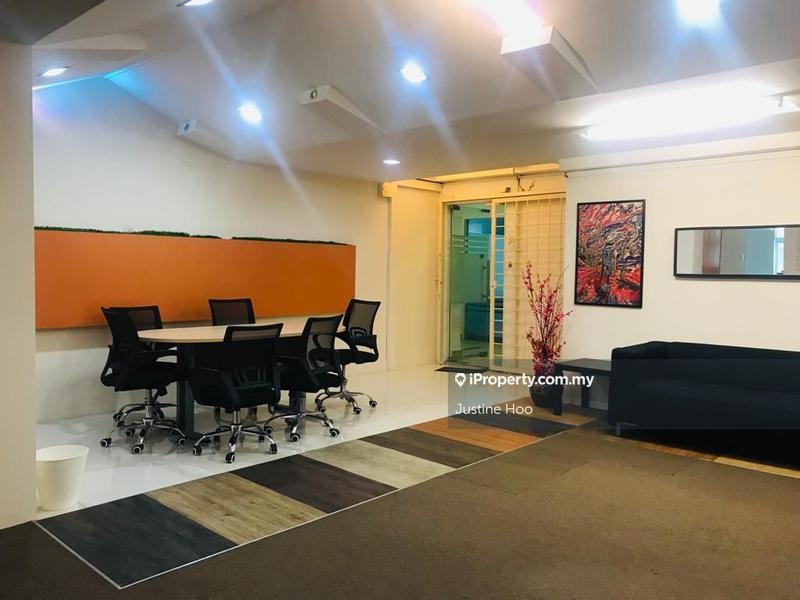 For Rent - Bandar Puteri Puchong, Puteri office