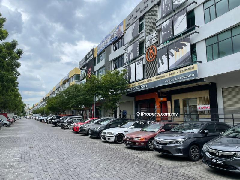 Shop for Rent in Taman Petaling Utama, Petaling Jaya by Edward Chan - iProperty.com.my