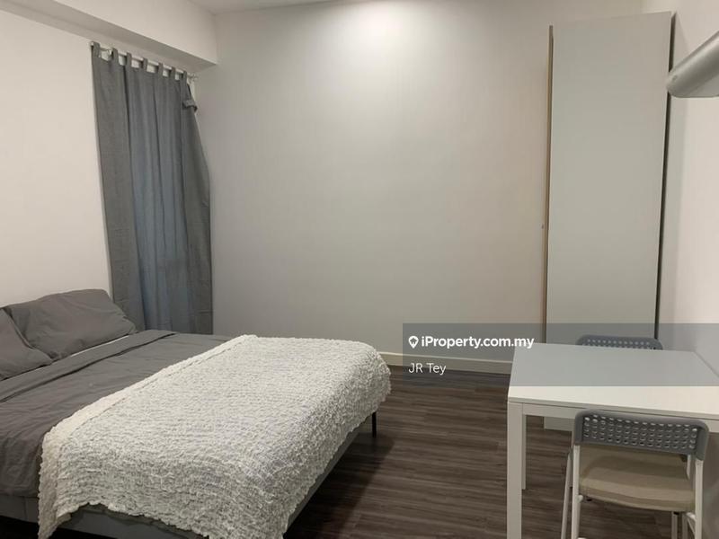 For Rent - Utropolis Urbano