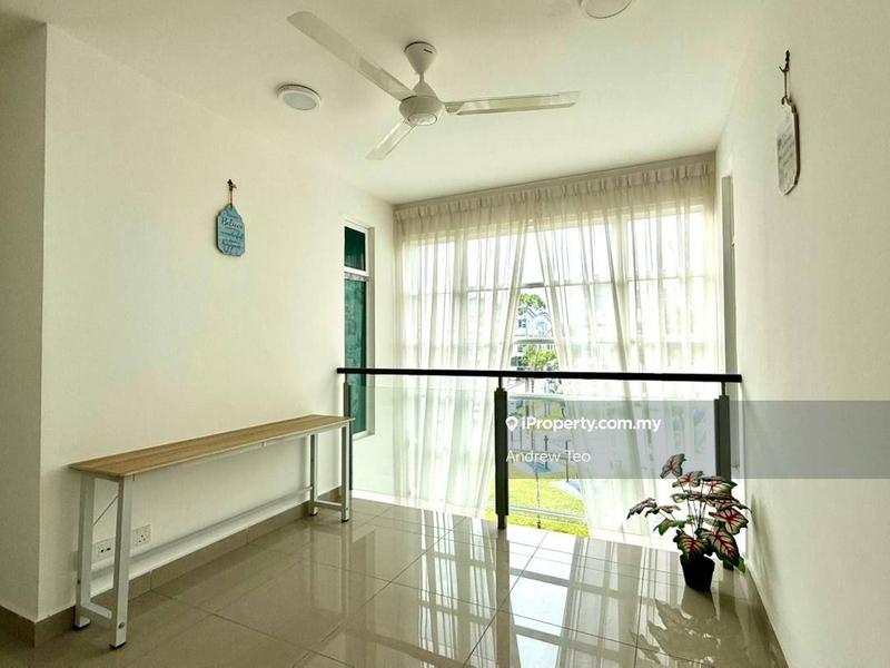 Rumah Berangkai 3 Tingkat untuk Dijual di Taman Seri Austin, Tebrau oleh Andrew Teo - iProperty.com.my