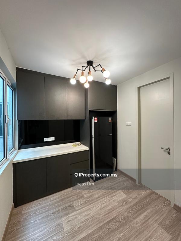 Kediaman Servis untuk Dijual di Suria @ North Kiara oleh Lucas Lim - iProperty.com.my