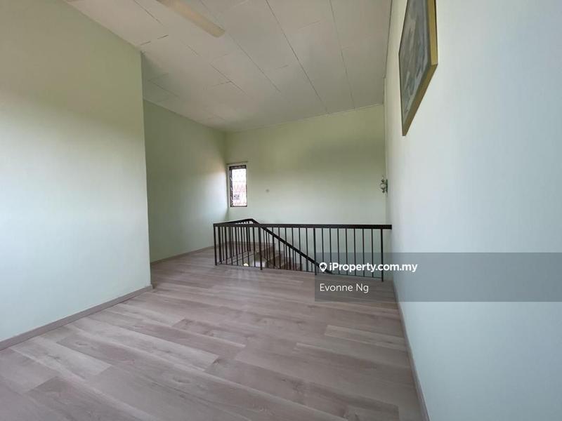 Rumah Berkembar untuk Dijual di Kajang, Selangor oleh Evonne Ng - iProperty.com.my