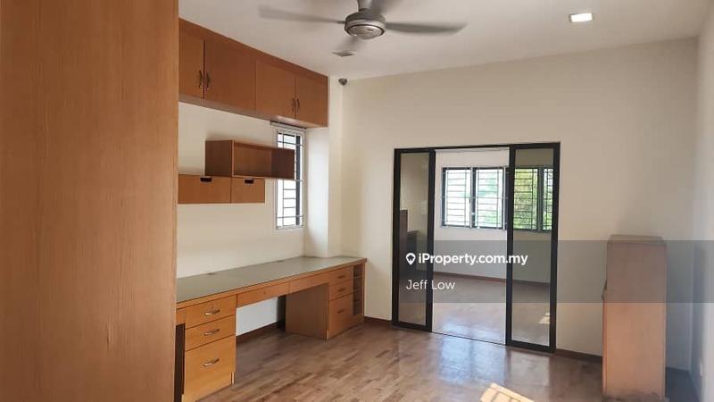 Bungalow House for Sale in Bukit Rahman Putra, Sungai Buloh by Jeff Low - iProperty.com.my