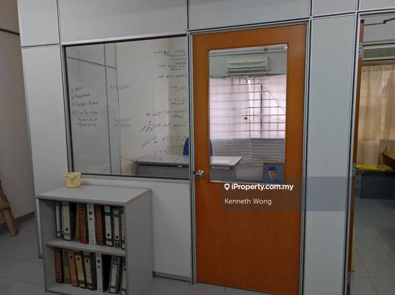 Office for Rent in Sunwaymas Commercial Centre, Petaling Jaya by Kenneth Wong - iProperty.com.my