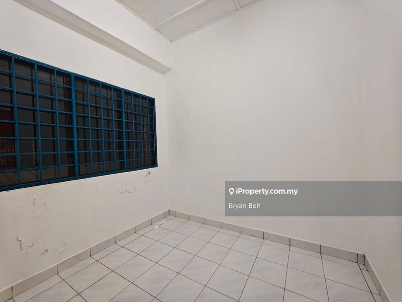Pangsapuri untuk Dijual di Taman Lembah Maju 600 Apartment oleh Bryan Beh - iProperty.com.my