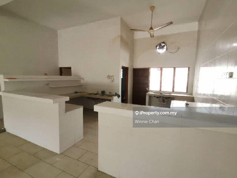 Shop for Sale in Taman Rasi Jaya, Menglembu by Winnie Chan - iProperty.com.my