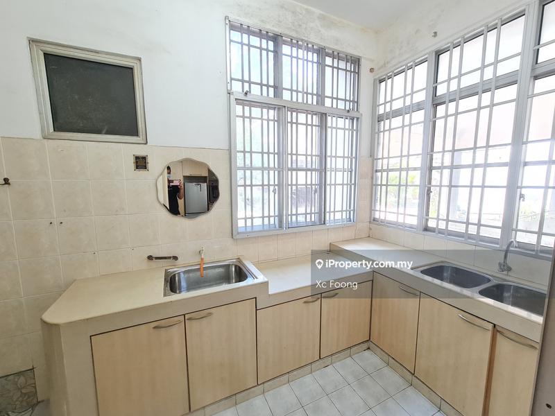 Condominium for Sale in Damaipuri by Xc Foong - iProperty.com.my