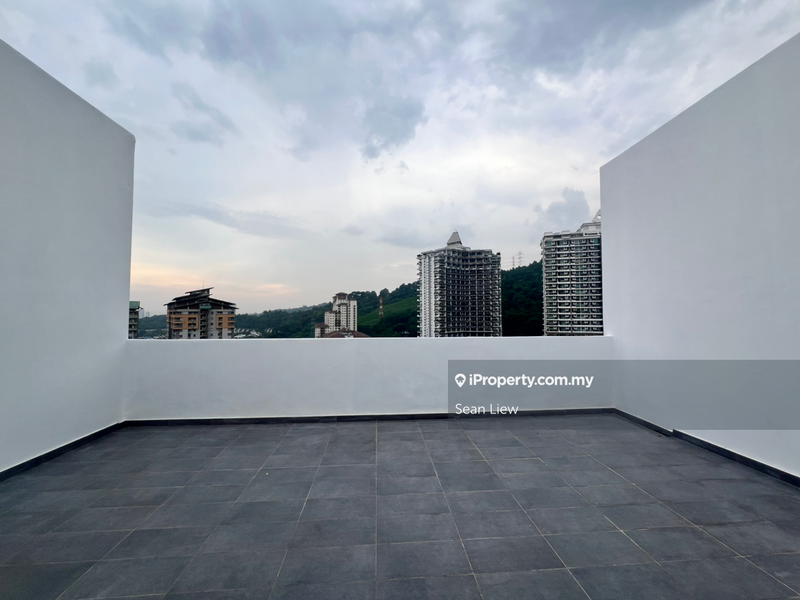 Rumah Berangkai 3.5 Tingkat untuk Disewa di Empire Residence , Damansara Perdana, Damansara Perdana oleh Sean Liew - iProperty.com.my