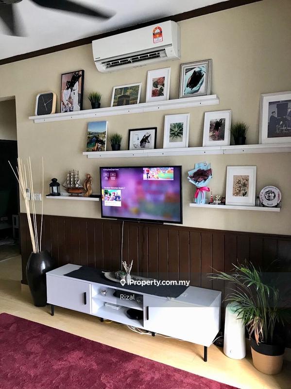 For Rent - V-Residensi 2