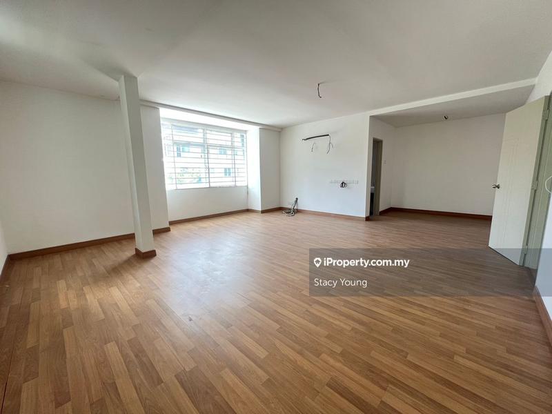 2.5-storey Terraced House for Sale in Balakong, Selangor by Stacy Young - iProperty.com.my