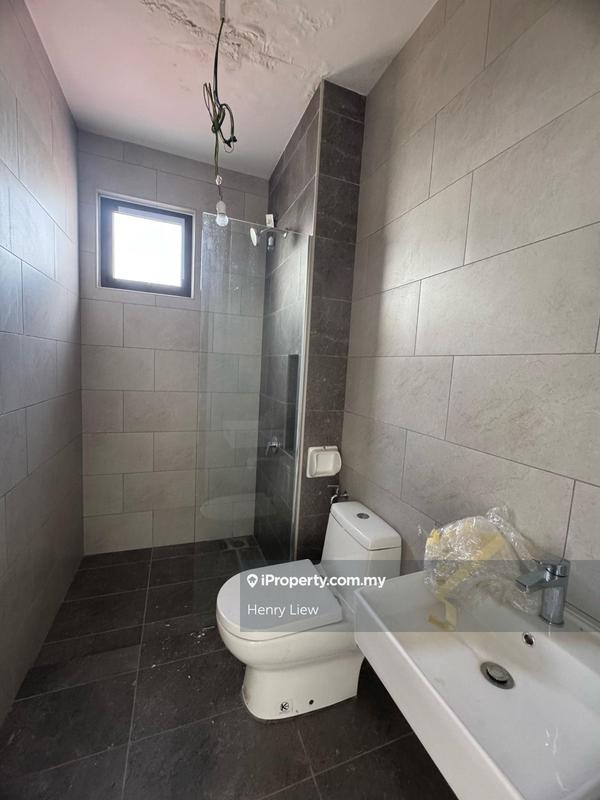 Rumah Teres 2-Tingkat untuk Dijual di Setia Safiro, Cyberjaya oleh Henry Liew - iProperty.com.my