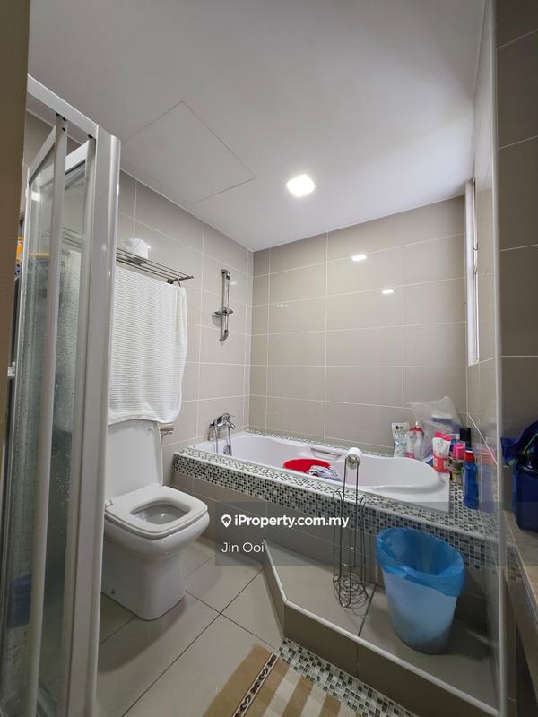 For Sale - Kiaramas Cendana