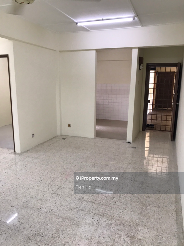 Apartment for Sale in Bayview Court by Tien Ho - iProperty.com.my