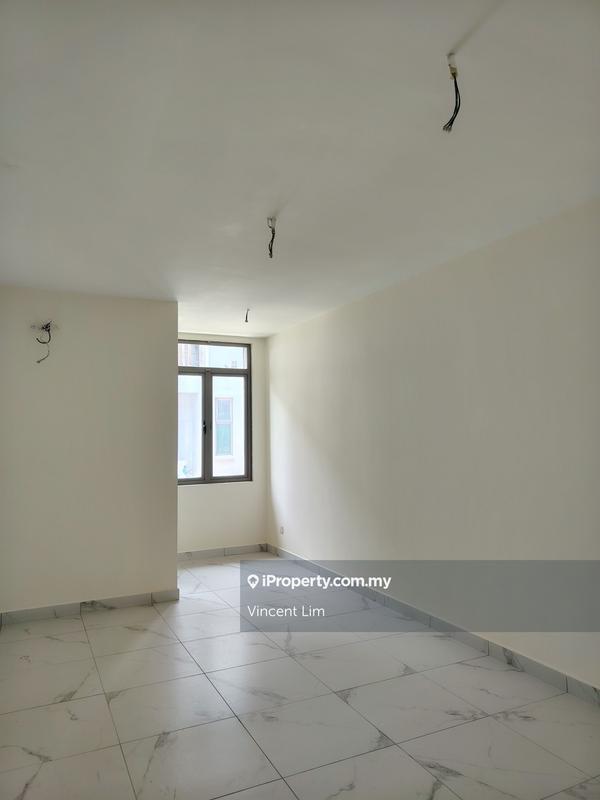 Rumah Teres 3-Tingkat untuk Dijual di D'Island, Puchong oleh Vincent Lim - iProperty.com.my