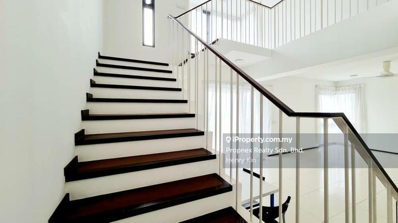 Condominium for Sale in The Breezeway by Henry Kin - iProperty.com.my