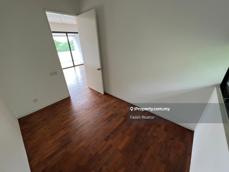 Rumah Teres 3-Tingkat untuk Dijual di Seri Kembangan, Selangor oleh Fadzli Realtor - iProperty.com.my