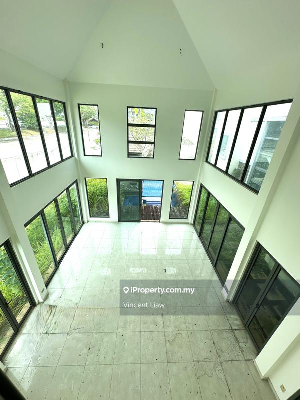 Bungalow House for Sale in The Villa Serai Saujana Golf Resort, Saujana by Vincent Liaw - iProperty.com.my
