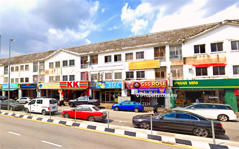 For Sale - (ROI 5.8% Freehold 3 Storey Facing Mainroad) Taman Rainbow, Jalan Ipoh
