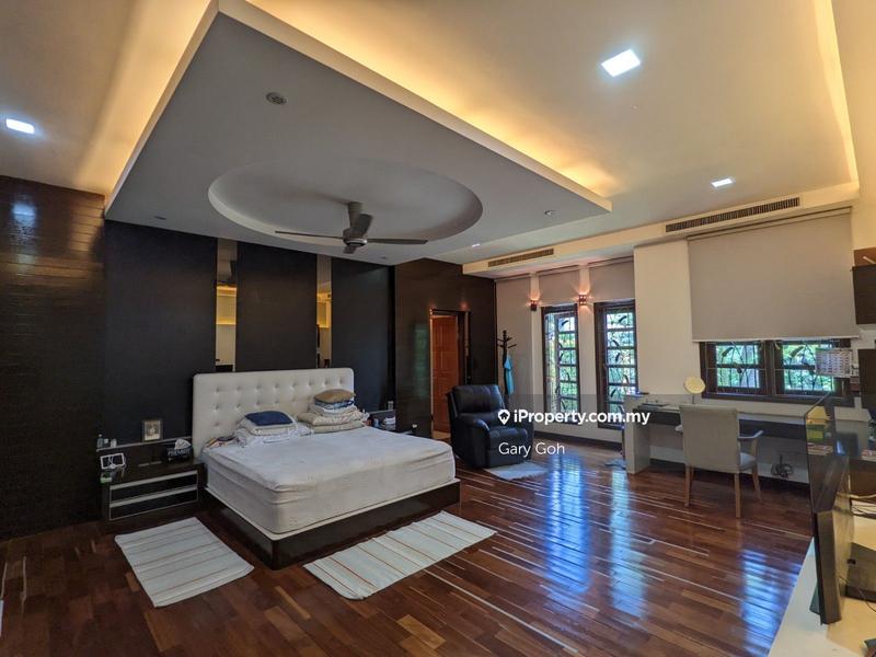 Bungalow House for Sale in Lakeview Saujana @ Persiaran Golf, Saujana by Gary Goh - iProperty.com.my