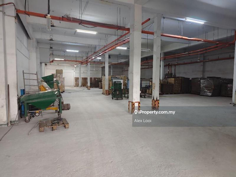 Semi-D Factory for Rent in Taman Desa Cemerlang, Ulu Tiram by Alex Looi - iProperty.com.my