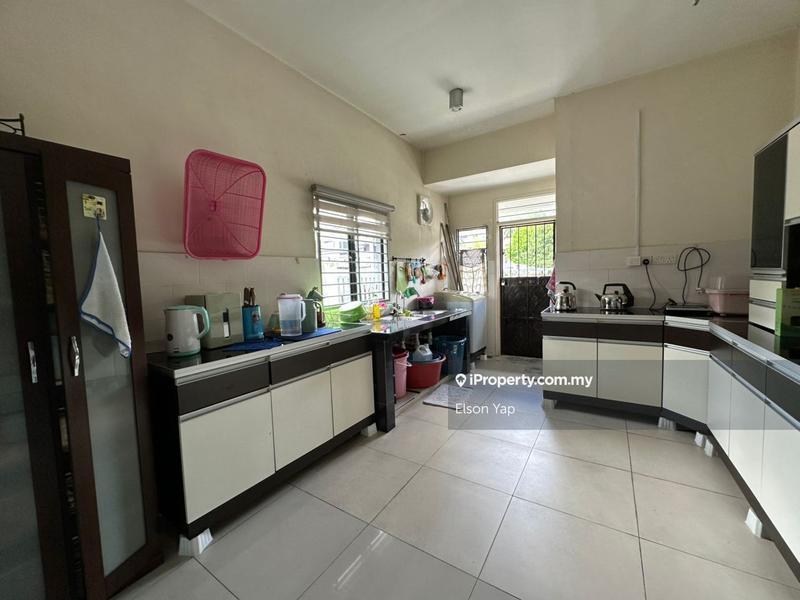 Rumah Teres 2.5-Tingkat untuk Dijual di Sutera Damansara, Damansara Damai oleh Elson Yap - iProperty.com.my