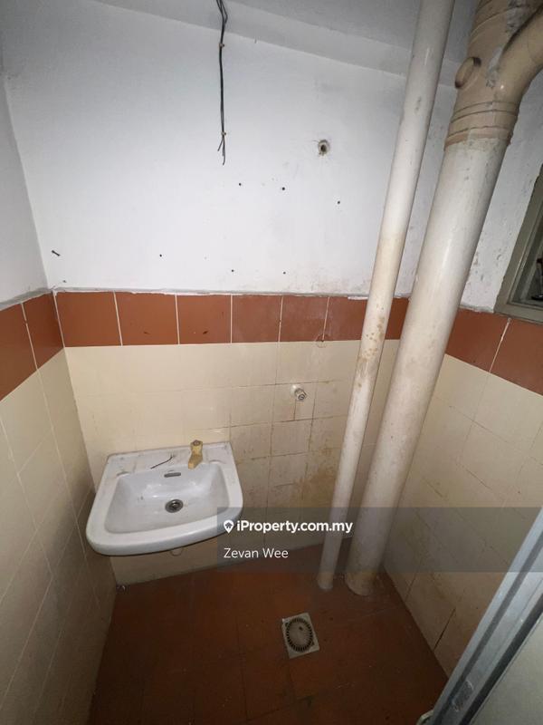 Pangsapuri untuk Dijual di Apartment Sri Rakyat oleh Zevan Wee - iProperty.com.my