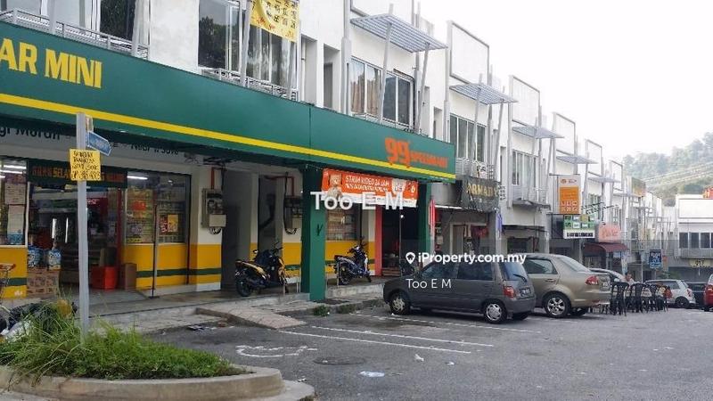 Rumah Bandar untuk Dijual di Taman Amansiara, Rawang oleh Too E M - Amansiara Community Shops - Day - iProperty.com.my