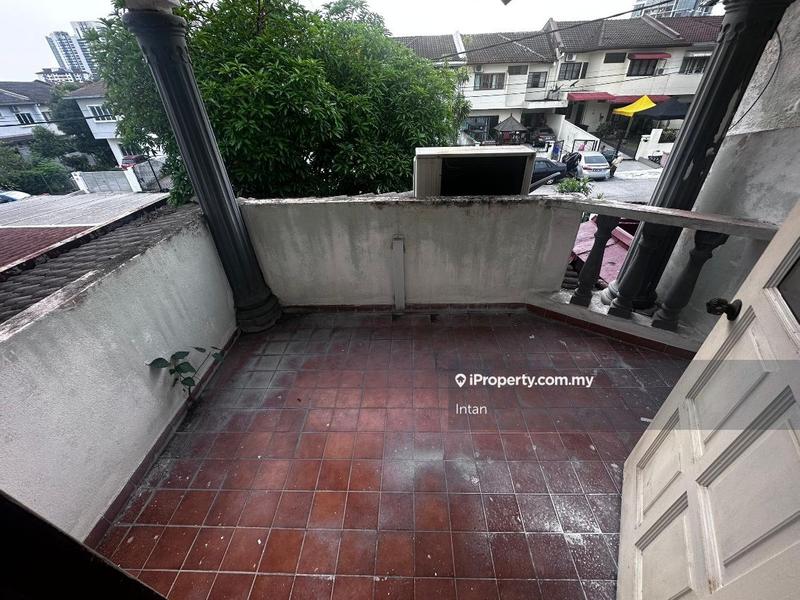Rumah Berangkai 2 Tingkat untuk Dijual di Kelana Jaya, Petaling Jaya oleh Intan - iProperty.com.my