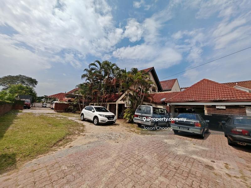 Bungalow House for Sale in Taman Overseas Union (Taman Oug), Jalan Klang Lama (Old Klang Road) by Joson Choong - iProperty.com.my