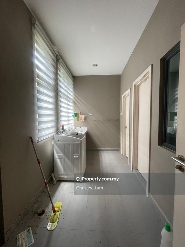 Bungalow House for Sale in Kota Kemuning, Shah Alam by Christine Lam - iProperty.com.my