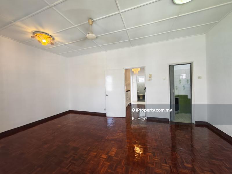 Rumah Teres 2-Tingkat untuk Dijual di Usj 9, Subang Jaya oleh RL Han - iProperty.com.my