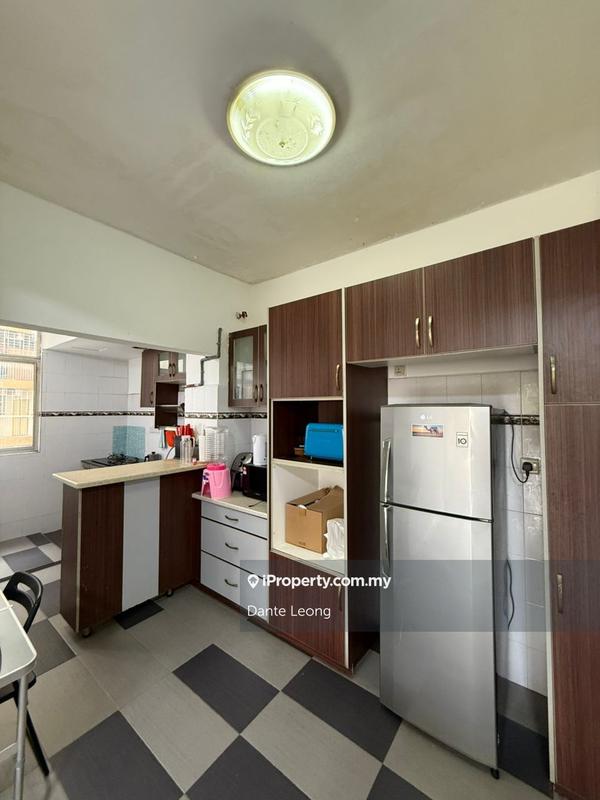 Condominium for Sale in Koi Tropika by Dante Leong - iProperty.com.my