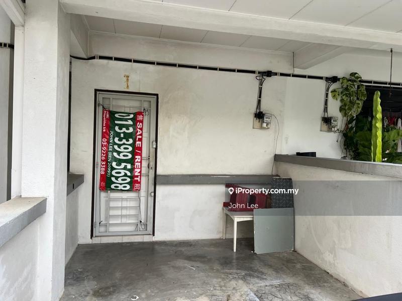Townhouse untuk Dijual di Batu 9, Cheras oleh John Lee - iProperty.com.my