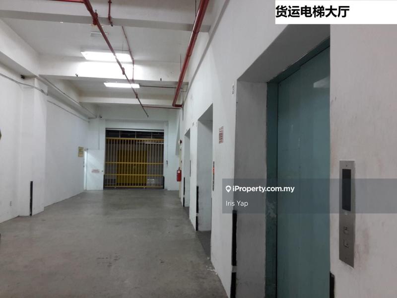 Gudang untuk Disewa di Serdang ,balakong, seri kembangan, Balakong oleh Iris Yap - iProperty.com.my