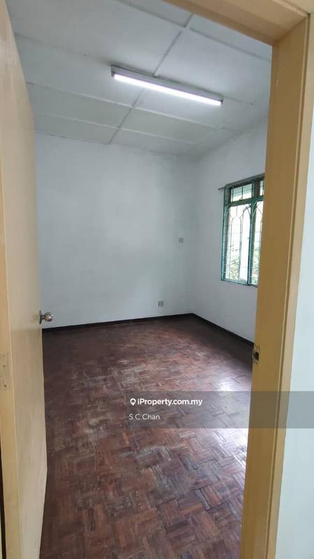 Rumah Pangsa untuk Dijual di Kuchai Entrepreneurs Park oleh S C Chan - iProperty.com.my