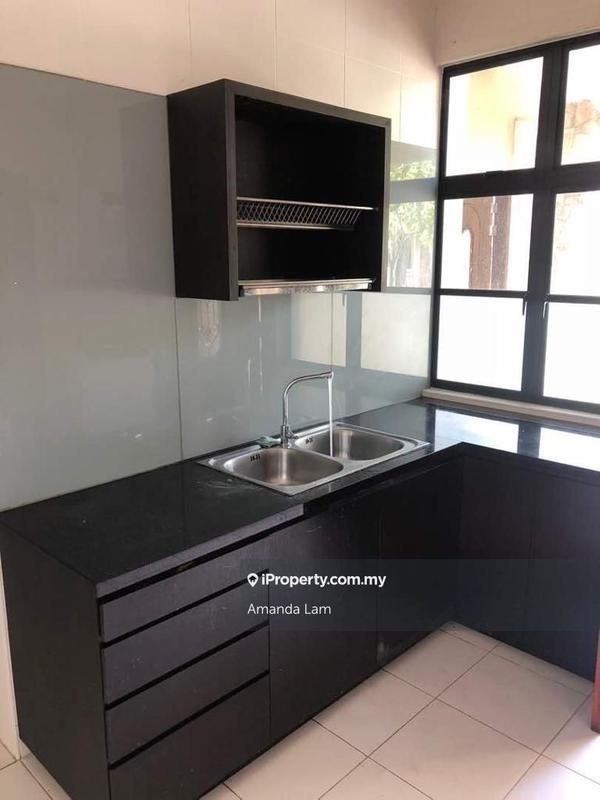 3-storey Terraced House for Sale in Bayan Lepas, Penang by Amanda Lam - iProperty.com.my