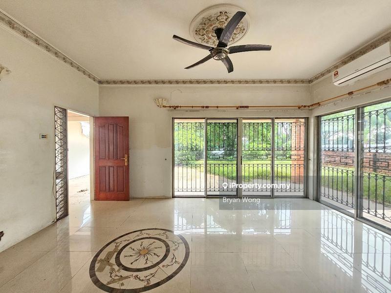 Rumah Berkembar untuk Dijual di SS 21, Damansara Utama, Petaling Jaya oleh Bryan Wong - iProperty.com.my