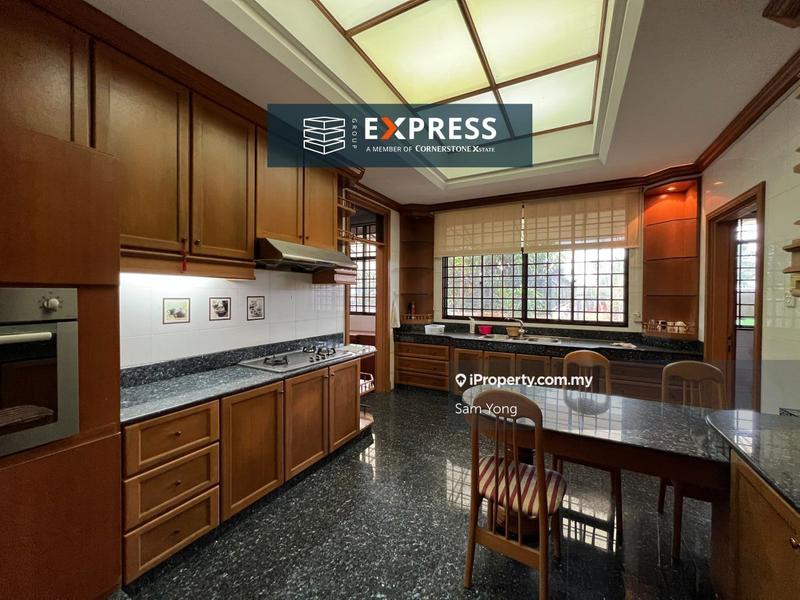 Semi-Detached House for Sale in Pujut, Miri by Sam Yong - iProperty.com.my