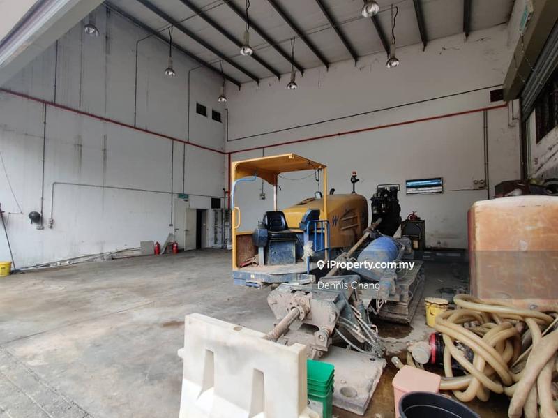 For Rent - [🔥Corner / Intermediate SEMI D FACTORY] BANDAR BARU BANGI, KAJANG