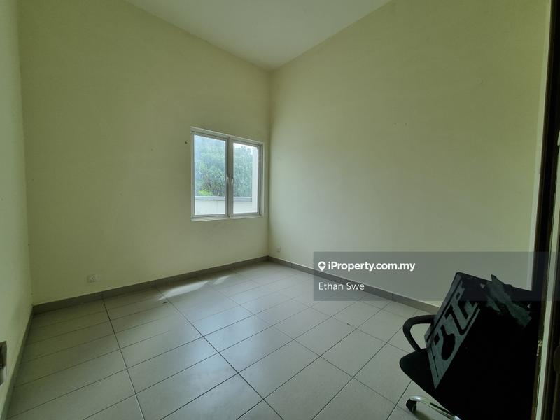 Rumah Berkembar untuk Dijual di Bukit Rahman Putra, Sungai Buloh oleh Ethan Swe - iProperty.com.my