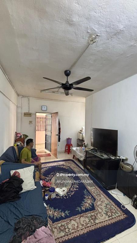 For Sale - Flat Daisy