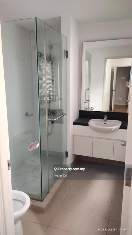 3-storey Terraced House for Sale in Meadow Lakefields, Sg Besi, Sungai Besi by Kevin Tai - iProperty.com.my